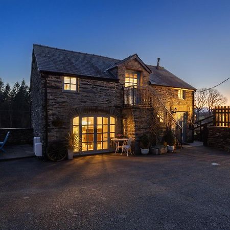 Old Coach House, Betws Y Coed, Snowdonia Villa Exterior photo